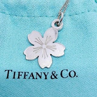 ティファニー(Tiffany & Co.)の美品　ティファニー 　ネックレス　桜　さくら　花柄　AG925　超希少(ネックレス)