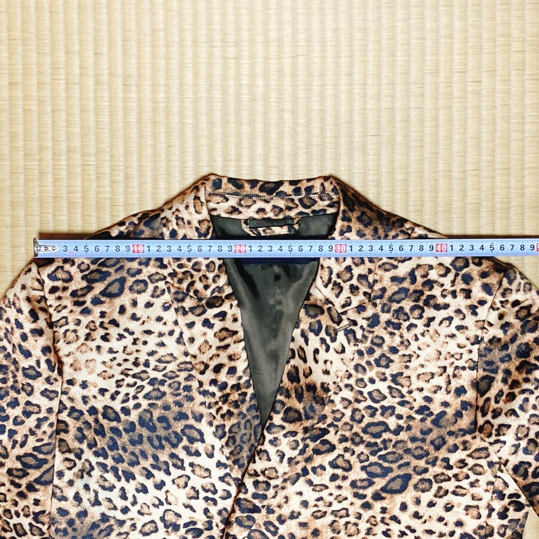 VAPORIZE(ヴェイパライズ)のVAPORIZE レオパードダブルテーラードジャケット　サイズS メンズのジャケット/アウター(テーラードジャケット)の商品写真