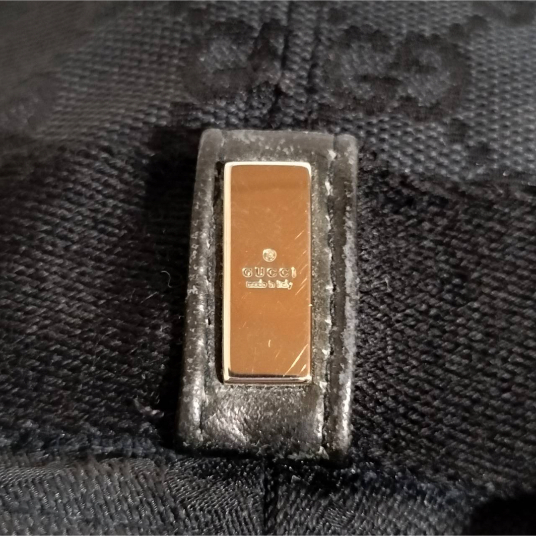 Gucci(グッチ)の美品 正規品 グッチ GGキャンバス バケットハット 帽子 XL イタリア製 黒 メンズの帽子(ハット)の商品写真