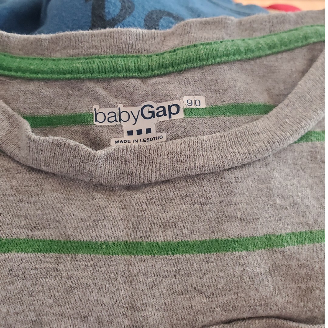babyGAP(ベビーギャップ)のbabyGAPTシャツ キッズ/ベビー/マタニティのキッズ服男の子用(90cm~)(Tシャツ/カットソー)の商品写真
