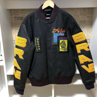DIESEL(スタジャン)のフリマアイテム一覧 DIESEL(スタジャン)のフリマアイテム一覧