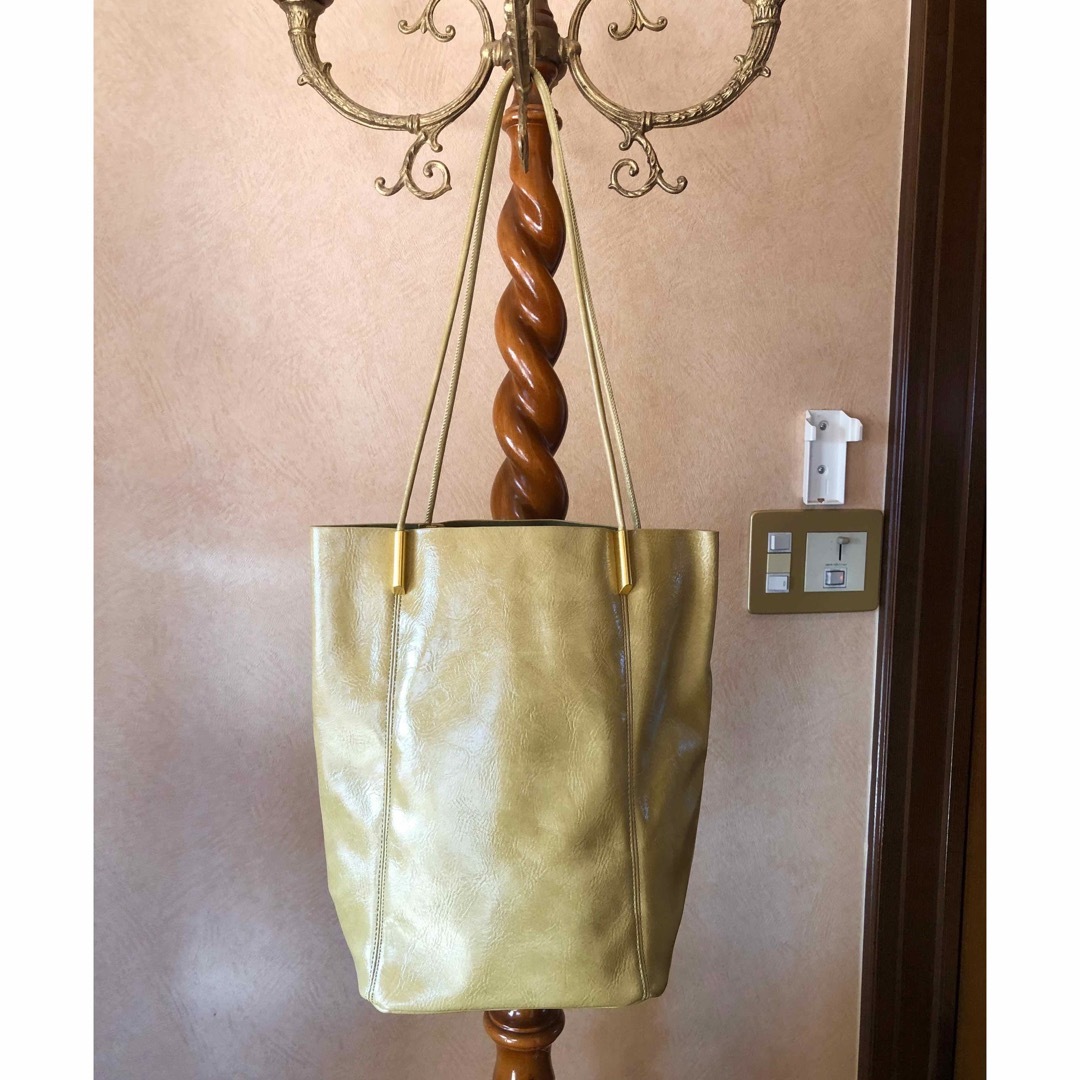 Cherie Mona(シェリーモナ)のびび様専用❣️シェリーモナ　トートバッグ　ショルダーバック レディースのバッグ(トートバッグ)の商品写真