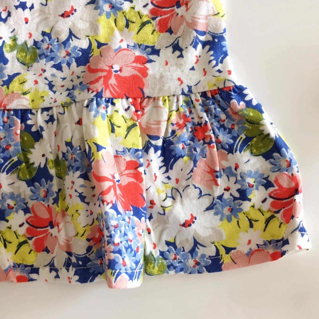 babyGAP(ベビーギャップ)の新品♡baby gap♡チュニック♡花柄/ラルフローレン/ユニクロ/ H&M/他 キッズ/ベビー/マタニティのキッズ服女の子用(90cm~)(Tシャツ/カットソー)の商品写真