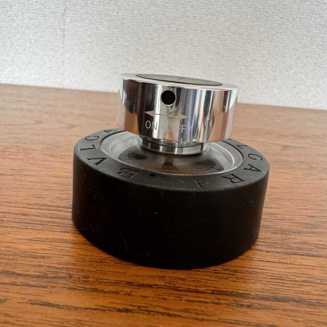 正規代理店 レア!廃盤 BVLGARI 40ml- ブルガリ 香水 オードトワレ 正規代理店 レア!廃盤 BVLGARI 40ml- ブルガリ 香水 オードトワレ