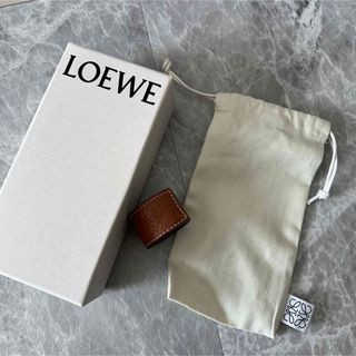 ロエベ(LOEWE)のロエベ　バングル　ブレスレット　タン(ブレスレット/バングル)