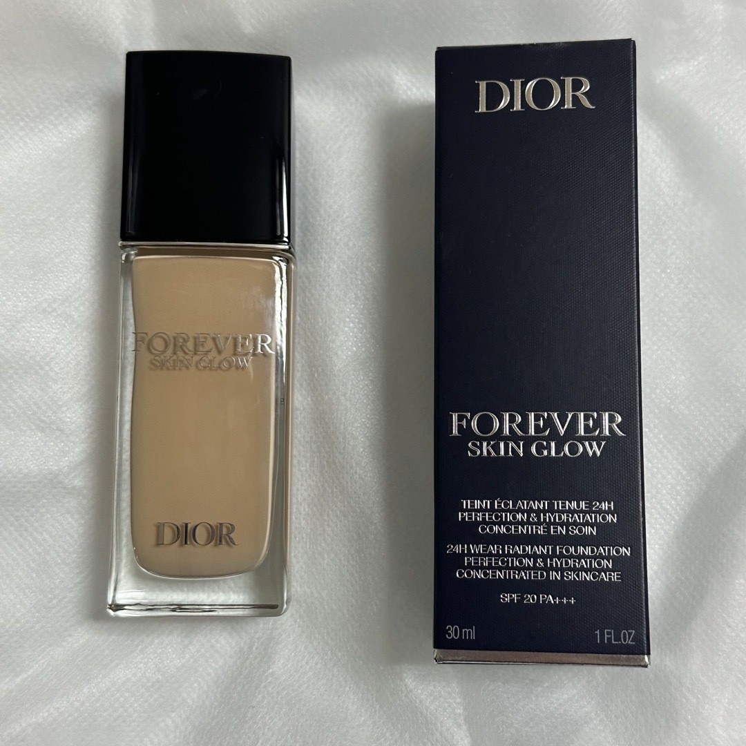 Dior(ディオール)のDior フォーエバーフルイド グロウ ファンデーション コスメ/美容のベースメイク/化粧品(ファンデーション)の商品写真