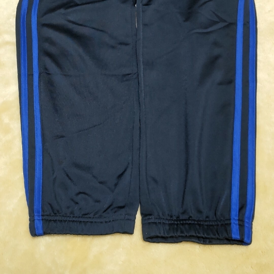 adidas(アディダス)のアディダス　adidas　ジャージ　150　ズボン　ネイビー キッズ/ベビー/マタニティのキッズ服男の子用(90cm~)(パンツ/スパッツ)の商品写真