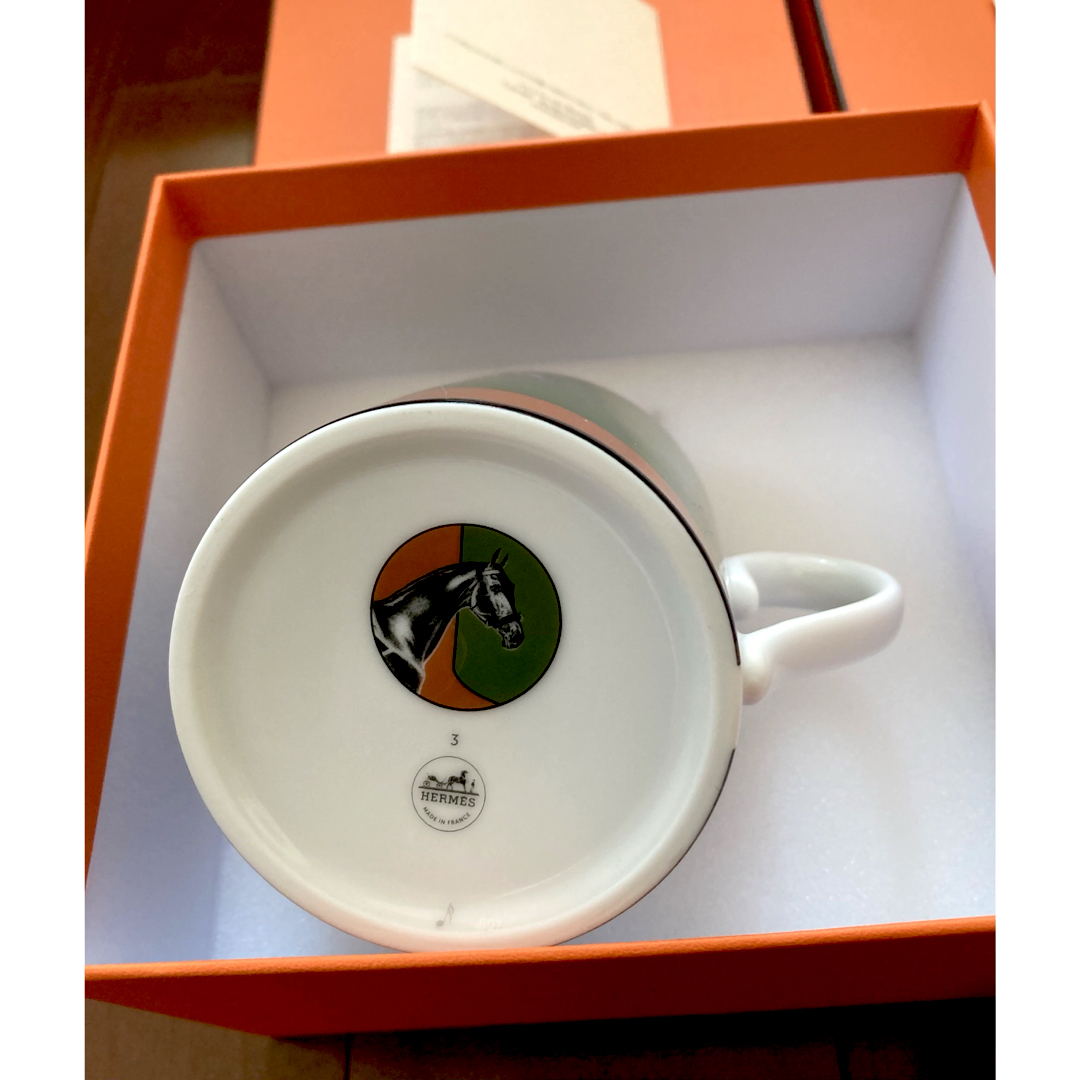 Hermes(エルメス)の《新品》エルメス　マグカップ　名品全色セット✨　シャルパンティーヌ　全色セット インテリア/住まい/日用品のキッチン/食器(グラス/カップ)の商品写真