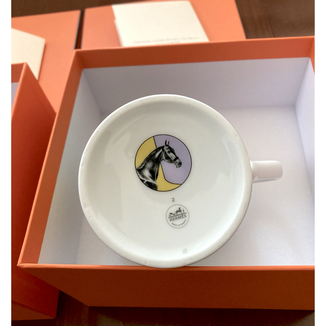 Hermes(エルメス)の《新品》エルメス　マグカップ　名品全色セット✨　シャルパンティーヌ　全色セット インテリア/住まい/日用品のキッチン/食器(グラス/カップ)の商品写真