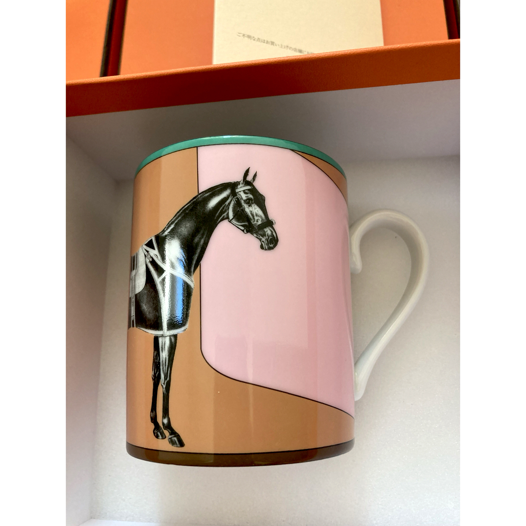 Hermes(エルメス)の《新品》エルメス　マグカップ　名品全色セット✨　シャルパンティーヌ　全色セット インテリア/住まい/日用品のキッチン/食器(グラス/カップ)の商品写真