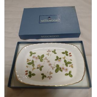 ウェッジウッド(WEDGWOOD)の新品訳あり★ウェッジウッド　ワイルドストロベリー　スパイラルトレー(食器)