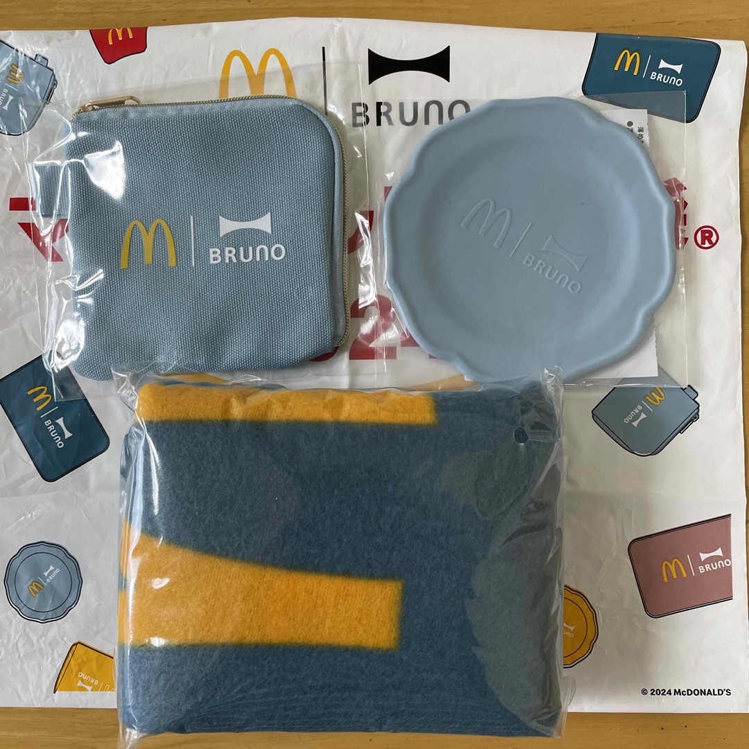 BRUNO(ブルーノ)のマクドナルド　2024 福袋 エンタメ/ホビーのコレクション(ノベルティグッズ)の商品写真