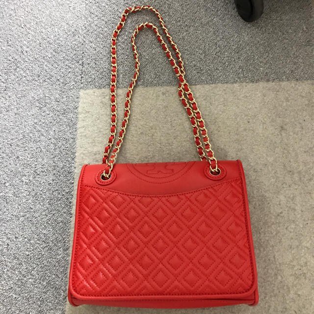 Tory Burch(トリーバーチ)の新品未使用!!!トリーバーチ❤チェーンバッグ❤️ レディースのバッグ(ショルダーバッグ)の商品写真