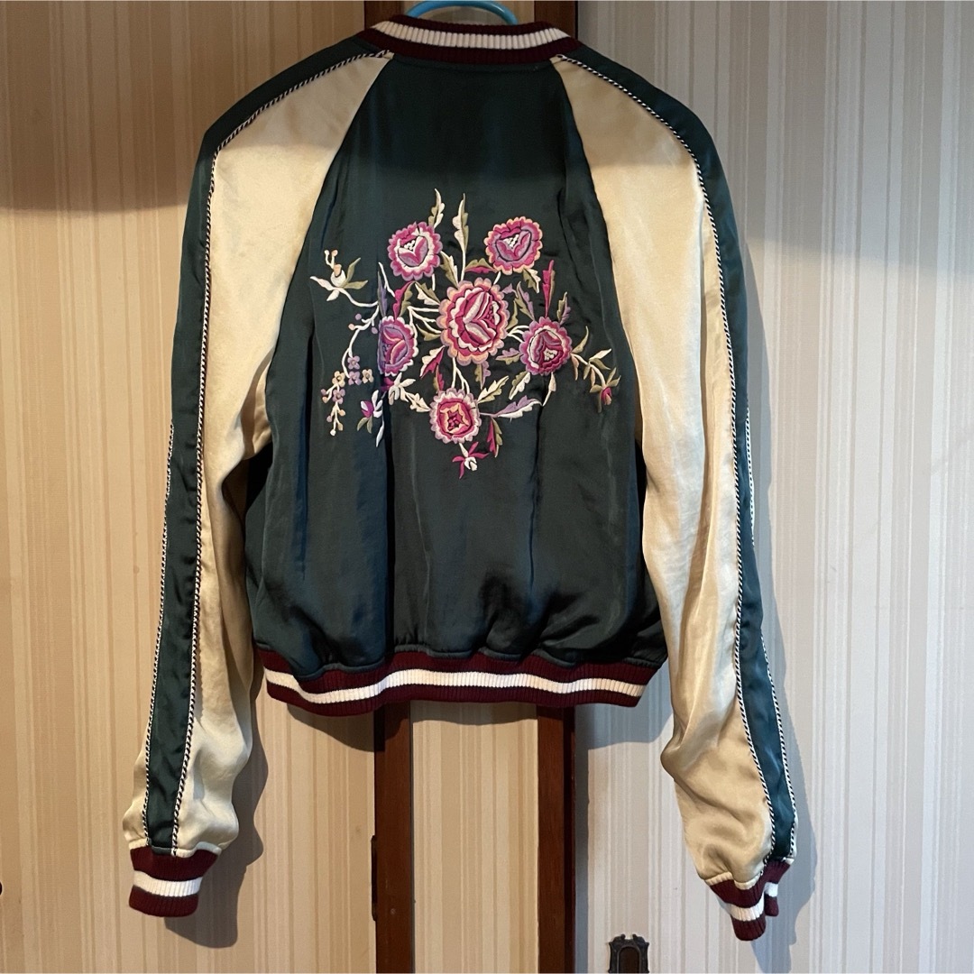 SLY - SLY ショート丈 刺繍スカジャン リバーシブルの通販 by R SLY - SLY ショート丈 刺繍スカジャン リバーシブルの通販 by R
