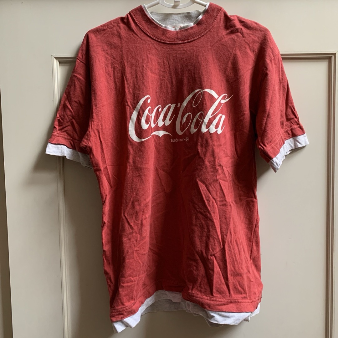コカ・コーラ(コカコーラ)のメンズ　Tシャツ　Coca-Cola Mサイズ メンズのトップス(Tシャツ/カットソー(半袖/袖なし))の商品写真