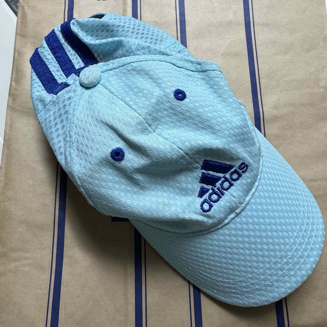 adidas(アディダス)のadidas アディダス 帽子 54〜57cm キッズ/ベビー/マタニティのこども用ファッション小物(帽子)の商品写真