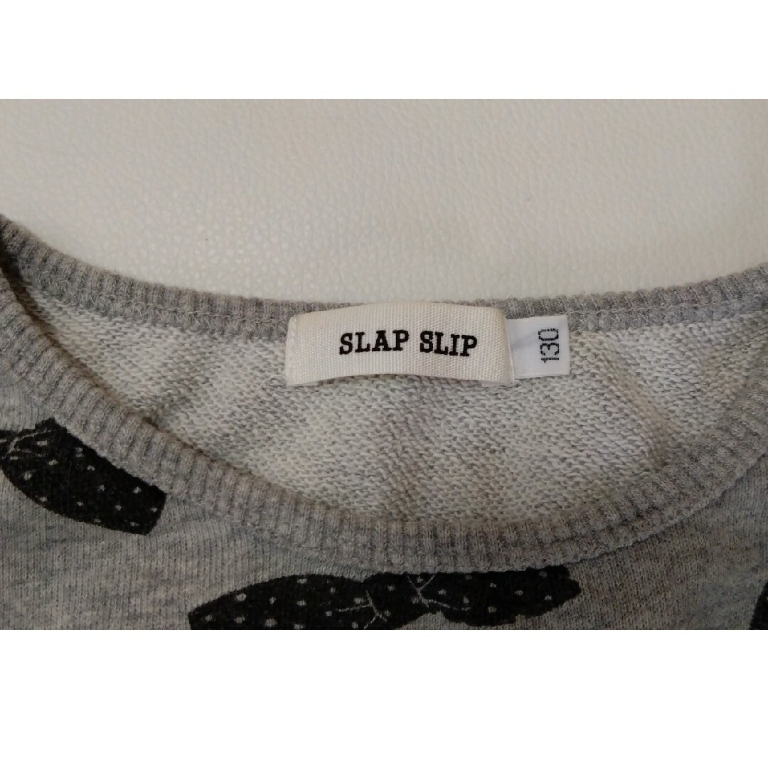 SLAP SLIP(スラップスリップ)のSLAP　SLIP　チュニック　リボン柄　130　グレー キッズ/ベビー/マタニティのキッズ服女の子用(90cm~)(Tシャツ/カットソー)の商品写真