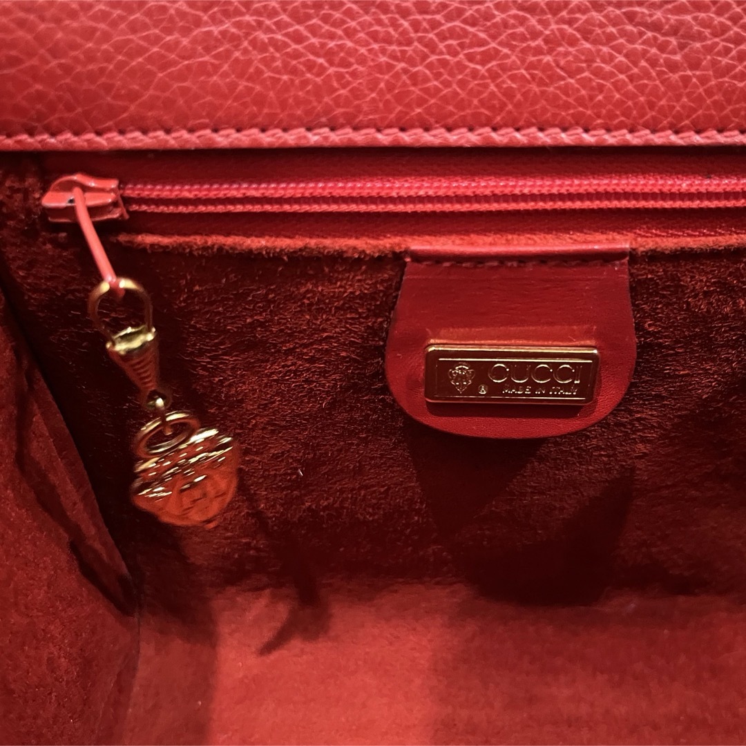 Gucci(グッチ)のGUCCI ビンテージバッグ　赤 レディースのバッグ(ショルダーバッグ)の商品写真