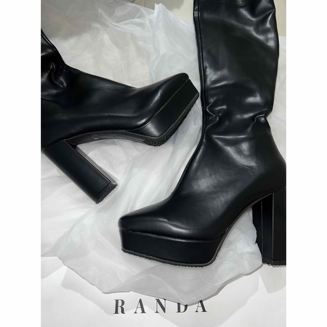 新品未使用　RANDA  ロングブーツ　Mサイズ　ブラック レディースの靴/シューズ(ブーツ)の商品写真