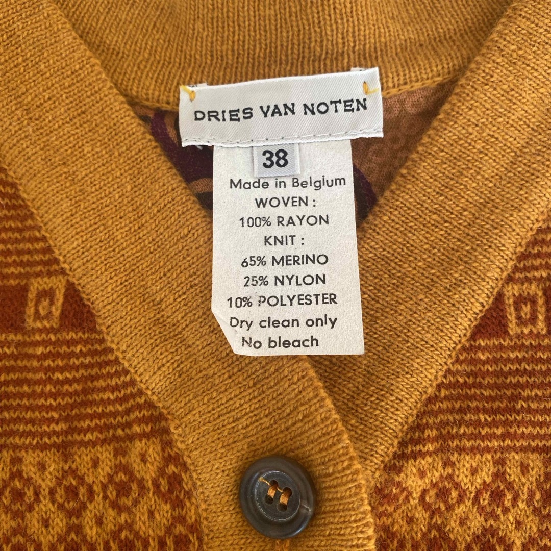 DRIES VAN NOTEN(ドリスヴァンノッテン)の】DRIES VAN NOTEN（ドリスヴァンノッテン）　 レディースのトップス(ニット/セーター)の商品写真