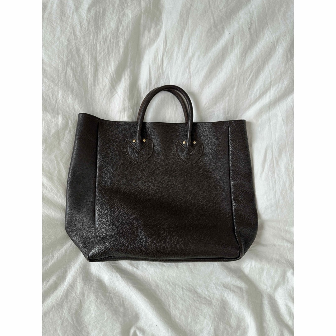 YOUNG&OLSEN(ヤングアンドオルセン)のYOUNG&OLSEN EMBOSSED LEATHER TOTE M レディースのバッグ(トートバッグ)の商品写真