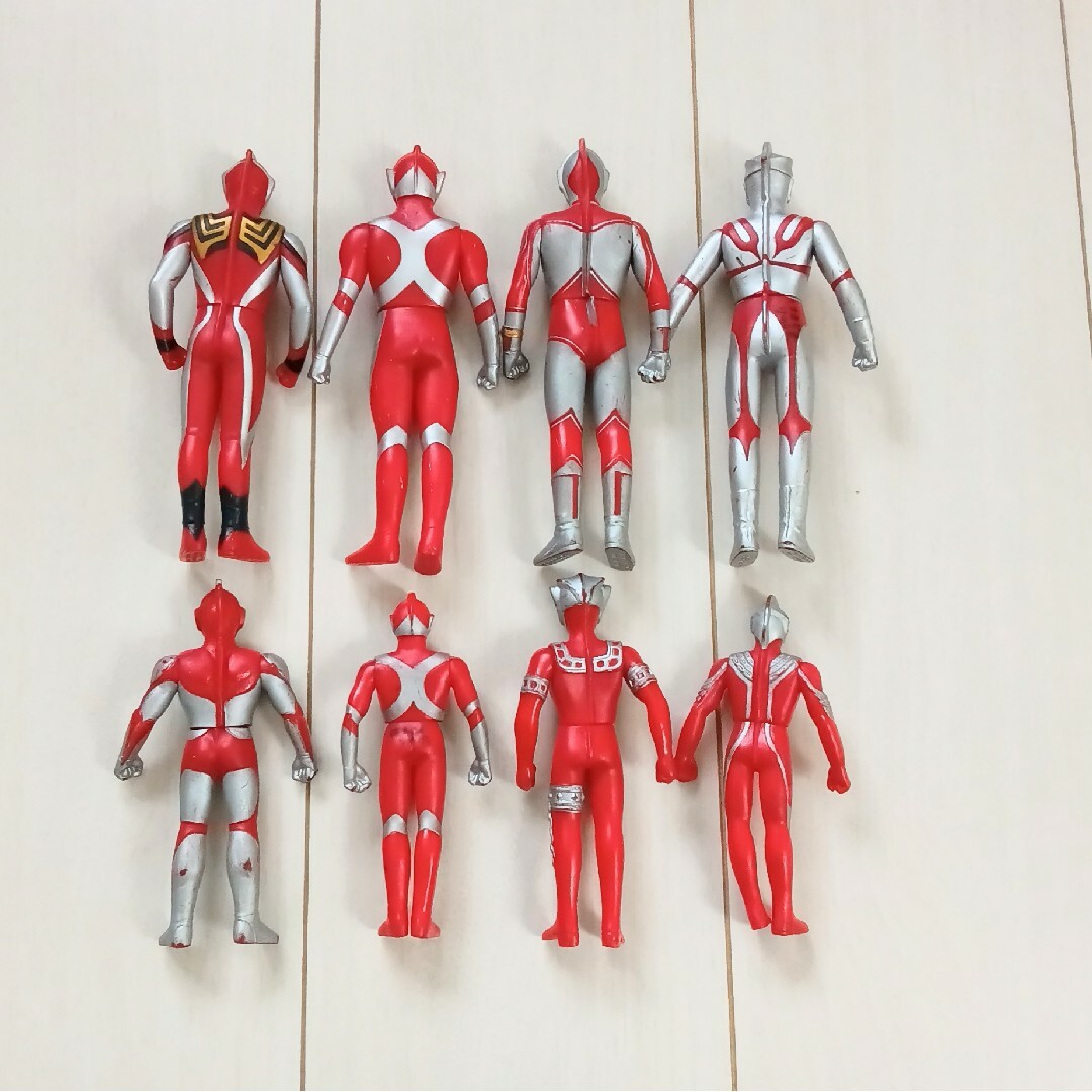 BANDAI(バンダイ)のウルトラマン　ソフビ　まとめ売り　フィギュア エンタメ/ホビーのフィギュア(特撮)の商品写真