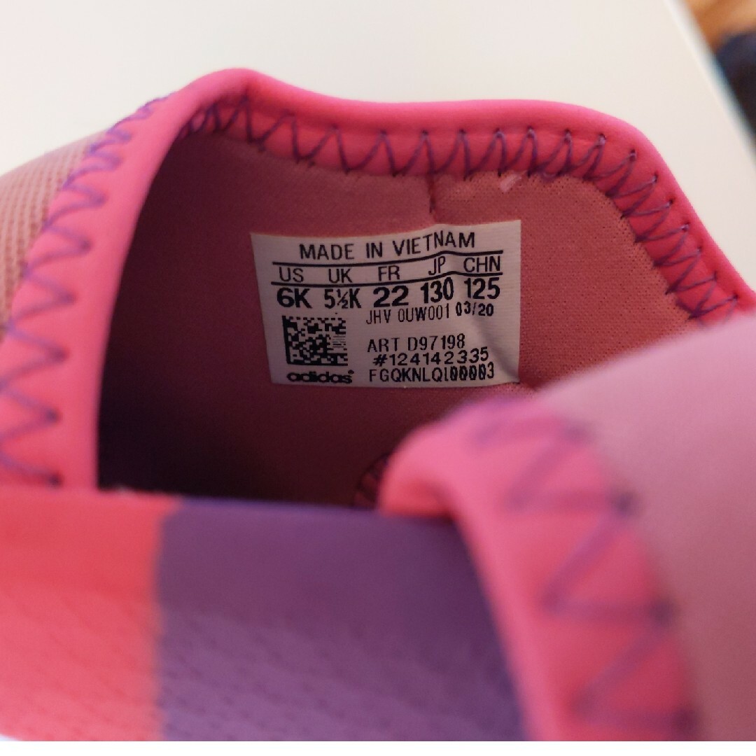 adidas(アディダス)のadidas　サンダル キッズ/ベビー/マタニティのベビー靴/シューズ(~14cm)(サンダル)の商品写真