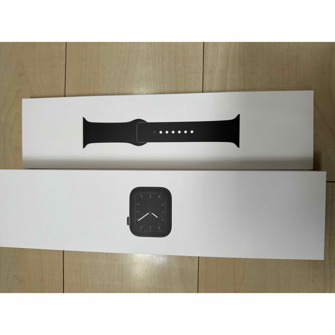 Apple Watch SERIES 5 44mm アルミGPS スペースグレイ スマホ/家電/カメラのスマホ/家電/カメラ その他(その他)の商品写真