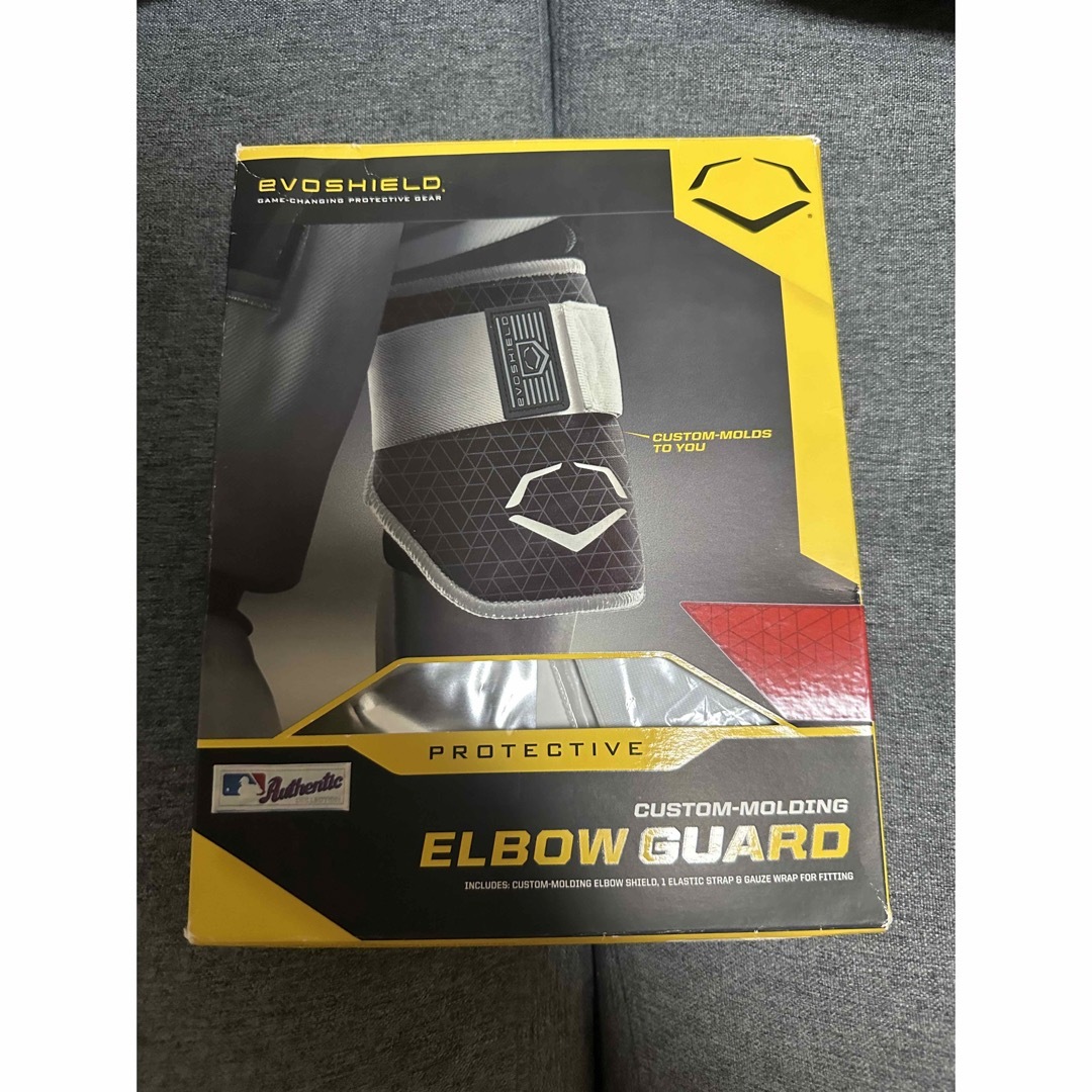 【新品・未使用】エボシールド EVOSHIELD エルボーガード レッド  スポーツ/アウトドアの野球(防具)の商品写真