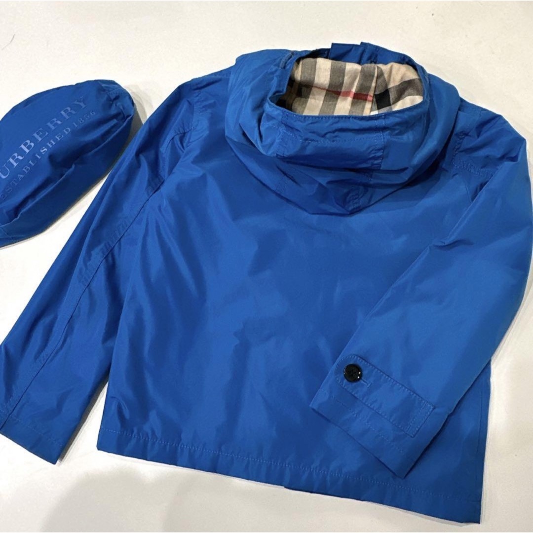 BURBERRY(バーバリー)のバーバリーチルドレン ジャケット パーカー アウター キッズ/ベビー/マタニティのキッズ服男の子用(90cm~)(ジャケット/上着)の商品写真