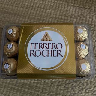 コストコ(コストコ)のFERRERO ROCHER(菓子/デザート)