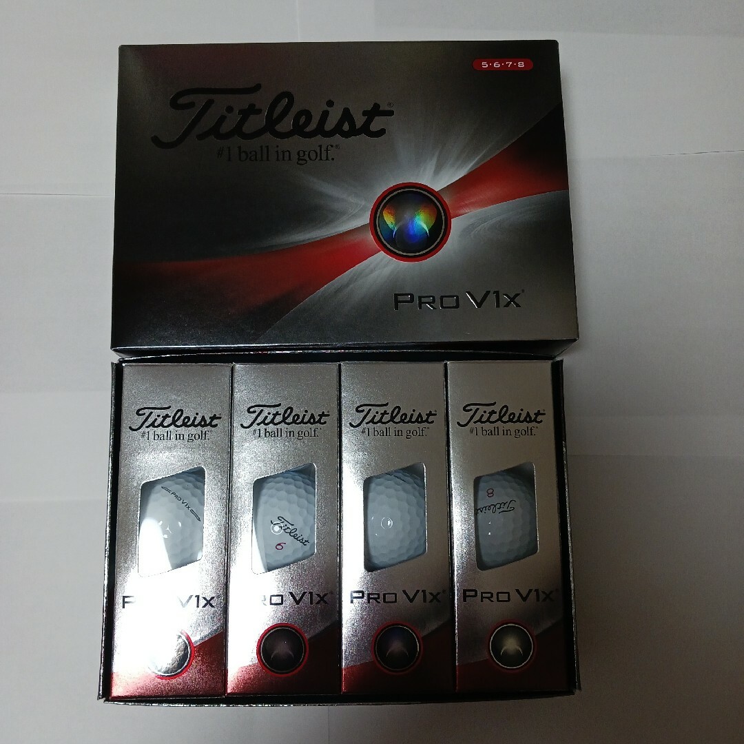 Titleist(タイトリスト)の【新品】Titleist ゴルフボール PRO V1X 3ダース スポーツ/アウトドアのゴルフ(その他)の商品写真