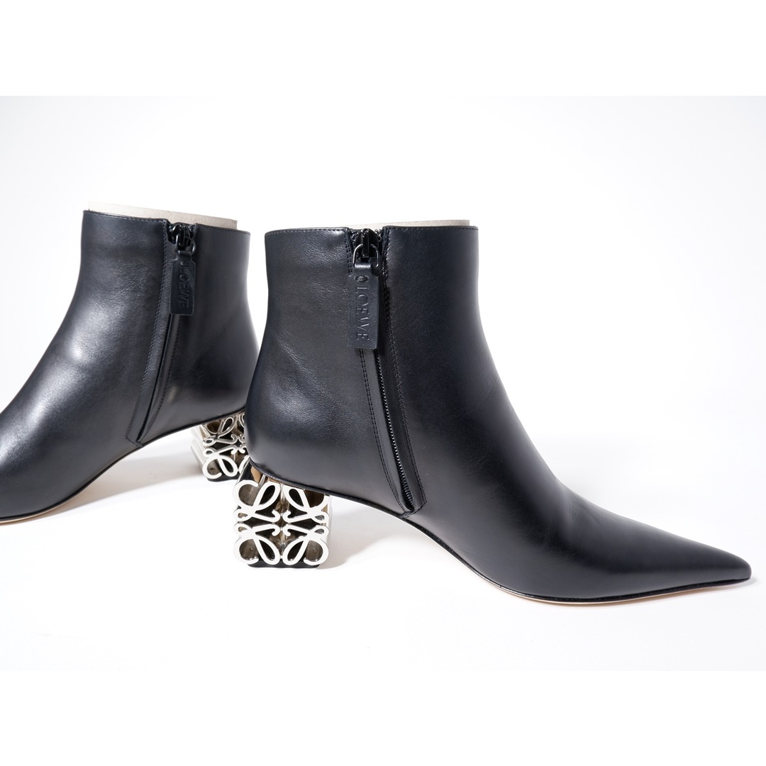 LOEWE(ロエベ)のLOEWE/ロエベ 2023SS ANAGRAM HEEL BOOT60アナグラムヒール レザー ブーツ60未使用品【38】【LFWA74272】 レディースの靴/シューズ(その他)の商品写真