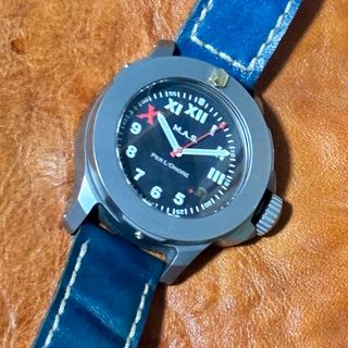 オフィチーネパネライ(OFFICINE PANERAI)のENNEBE  珍しいモデルです(腕時計(アナログ))