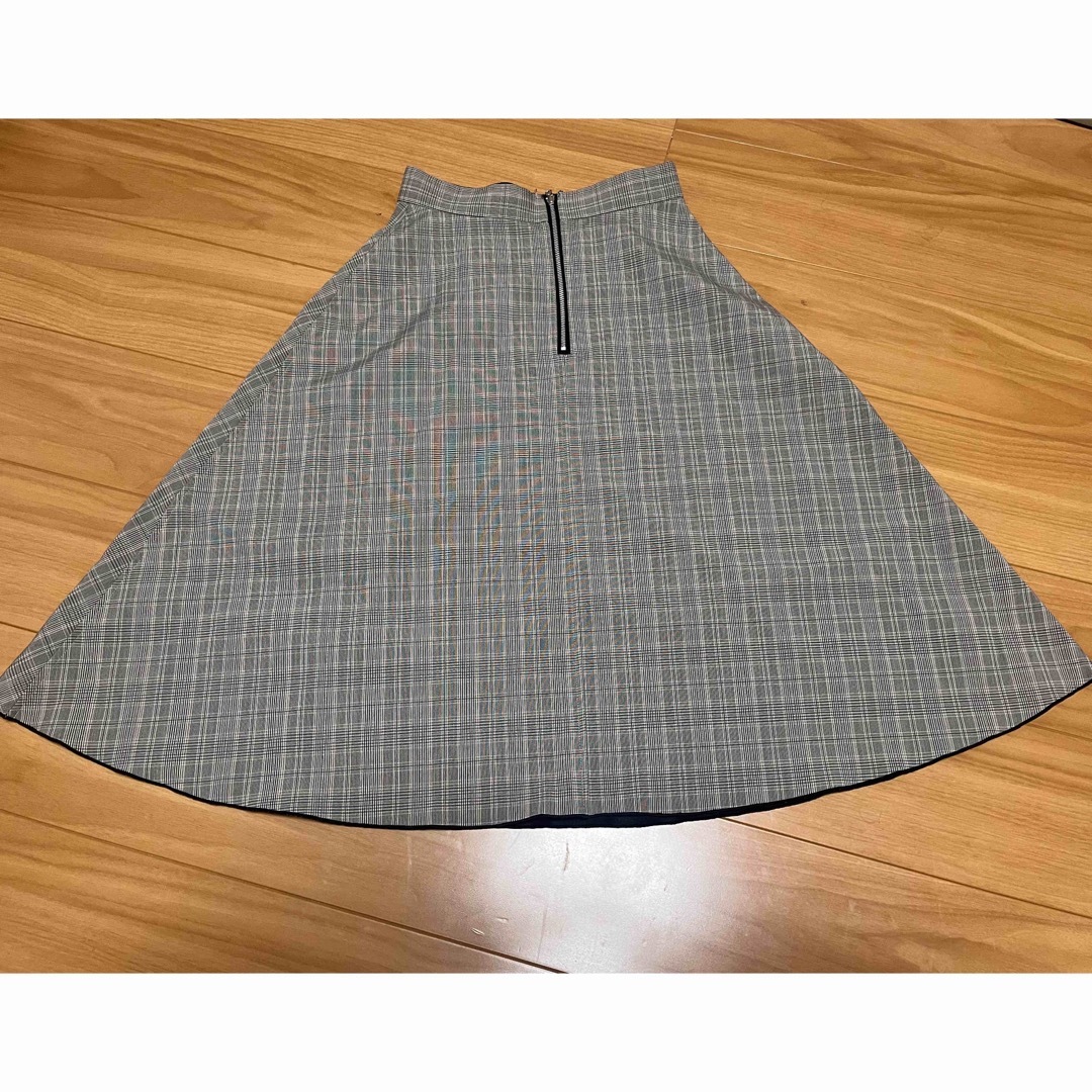 MICHEL KLEIN(ミッシェルクラン)の美品 ミッシェルクラン スカート レディースのスカート(ひざ丈スカート)の商品写真