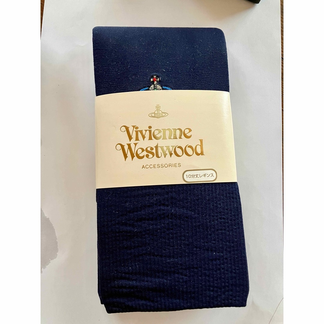 Vivienne Westwood(ヴィヴィアンウエストウッド)の未使用　ヴィヴィアンウエストウッド  レギンス　10分丈 レディースのレッグウェア(レギンス/スパッツ)の商品写真