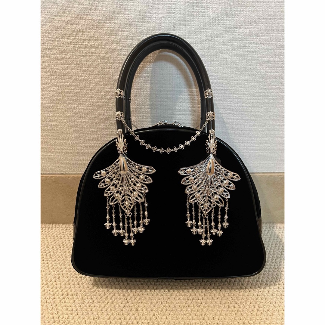 tanakadaisuke wing bijou hand bagの通販 by フラワー|ラクマ tanakadaisuke wing bijou hand bagの通販 by フラワー|ラクマ