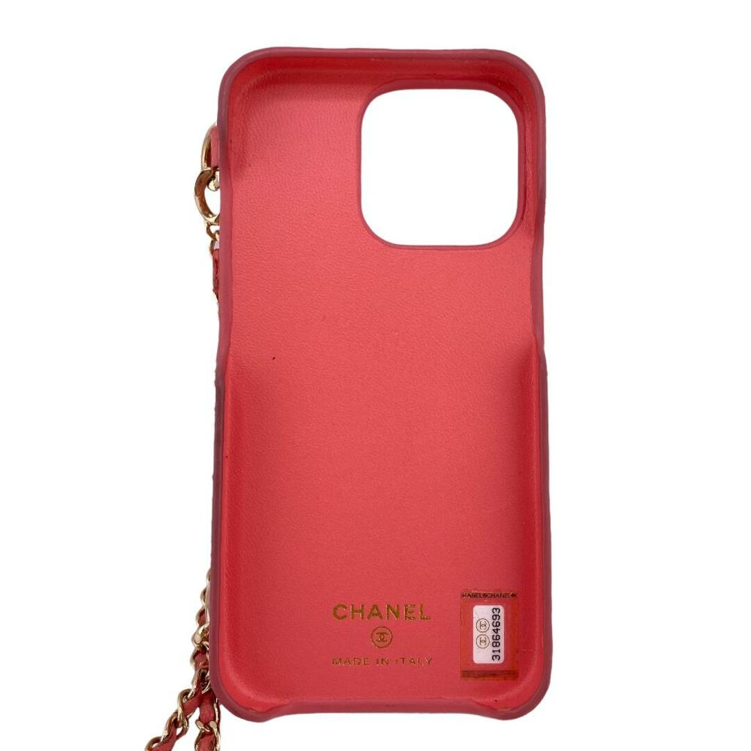 CHANEL(シャネル)のシャネル CHANEL 携帯・スマホアクセサリー
 ココマーク ココボール チェーン ボールチェーン マトラッセ iPhone12 13PROケース ピンク スマホ/家電/カメラのスマホアクセサリー(ストラップ/イヤホンジャック)の商品写真