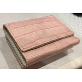 ヴィオラドーロ(VIOLAd'ORO)のピンク財布(財布)