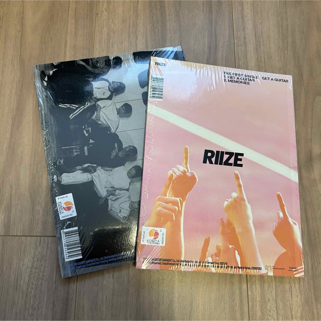 RIIZE⭐️get a guitar 2形態 セット 新品未開封 エンタメ/ホビーのタレントグッズ(アイドルグッズ)の商品写真