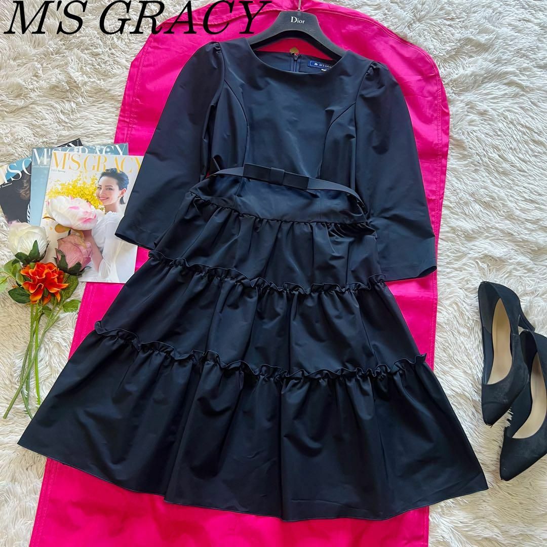 M'S GRACY(エムズグレイシー)の【美品】M'S GRACY ティアードワンピース ネイビー ベルト 38 膝丈 レディースのワンピース(ひざ丈ワンピース)の商品写真