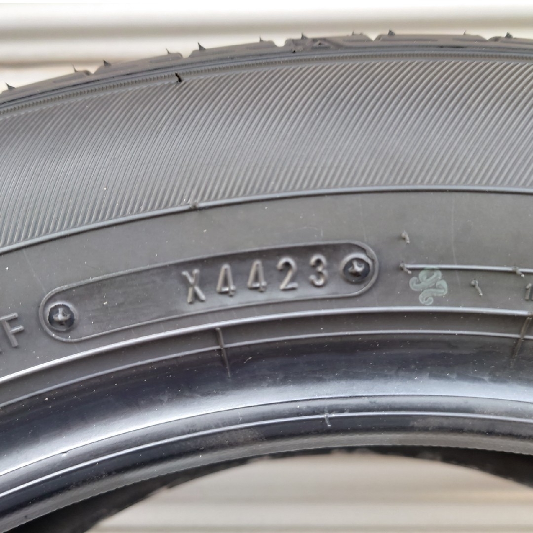 DUNLOP(ダンロップ)のダンロップ エナセーブ EC300+ 205/55R17 新車外し その1 自動車/バイクの自動車(タイヤ)の商品写真