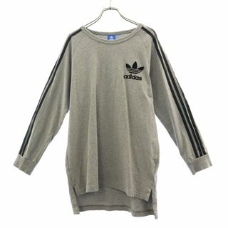 アディダス(adidas)のアディダス ライン 長袖 Tシャツ グレー adidas トレフォイルロゴワッペン メンズ 古着 【240212】 メール便可(Tシャツ/カットソー(七分/長袖))