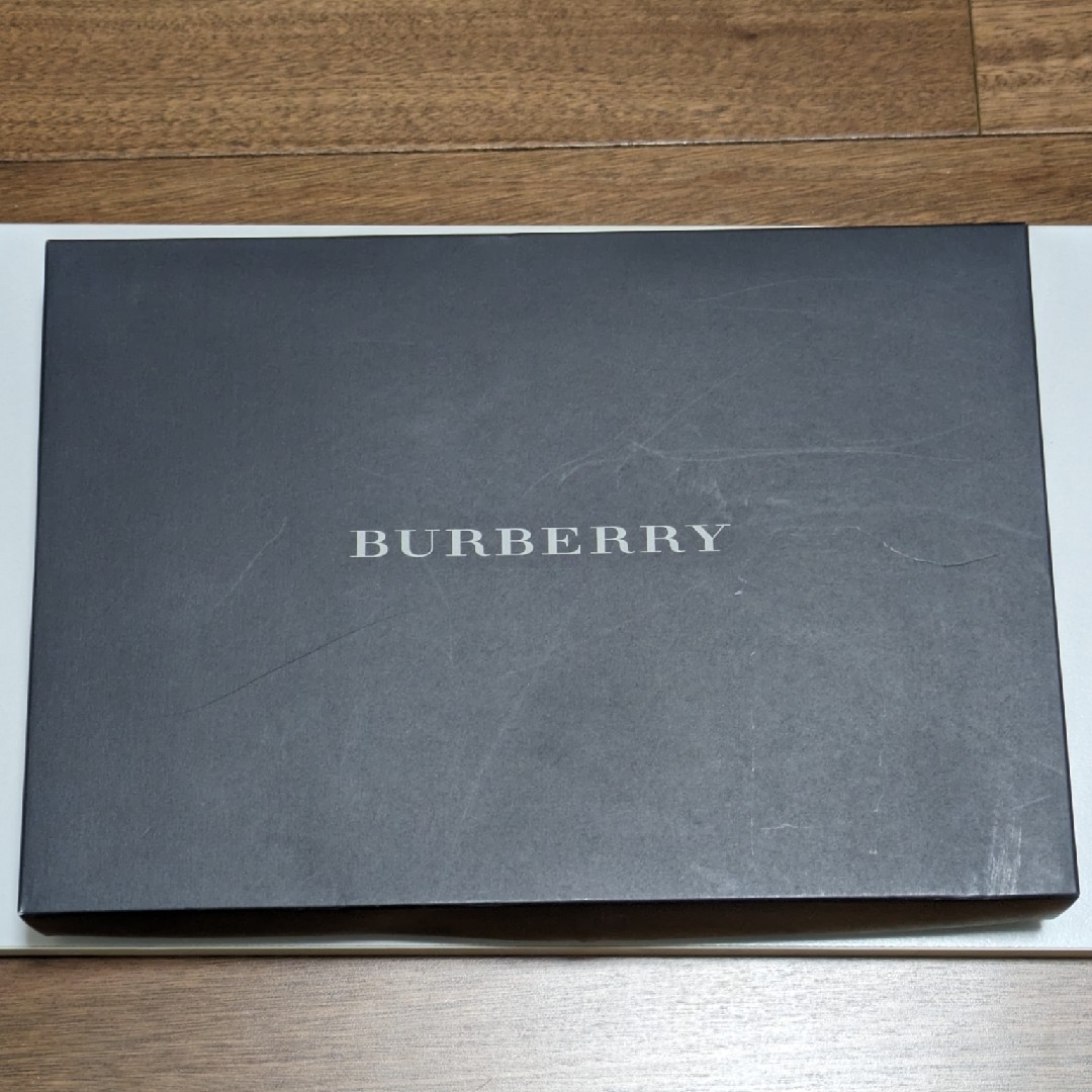 BURBERRY(バーバリー)のBURBERRY フェイスタオル インテリア/住まい/日用品の日用品/生活雑貨/旅行(タオル/バス用品)の商品写真