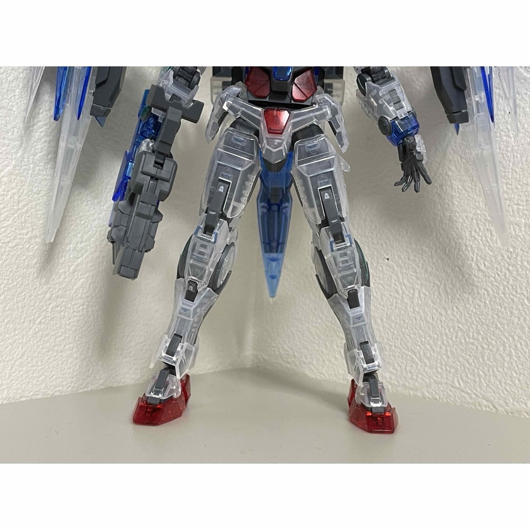 BANDAI(バンダイ)のRG 1/144 ダブルオーライザー　クリア エンタメ/ホビーのおもちゃ/ぬいぐるみ(プラモデル)の商品写真