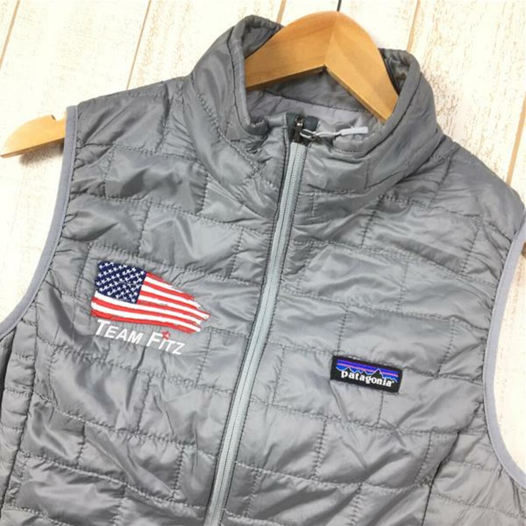 patagonia(パタゴニア)のWOMENs M  パタゴニア ナノパフ ベスト Nano Puff Vest プリマロフト ゴールド インサレーション ユニフォーム 入手困難 PATAGONIA 84247 FEA Feather Grey グレー系 レディースのファッション小物(その他)の商品写真