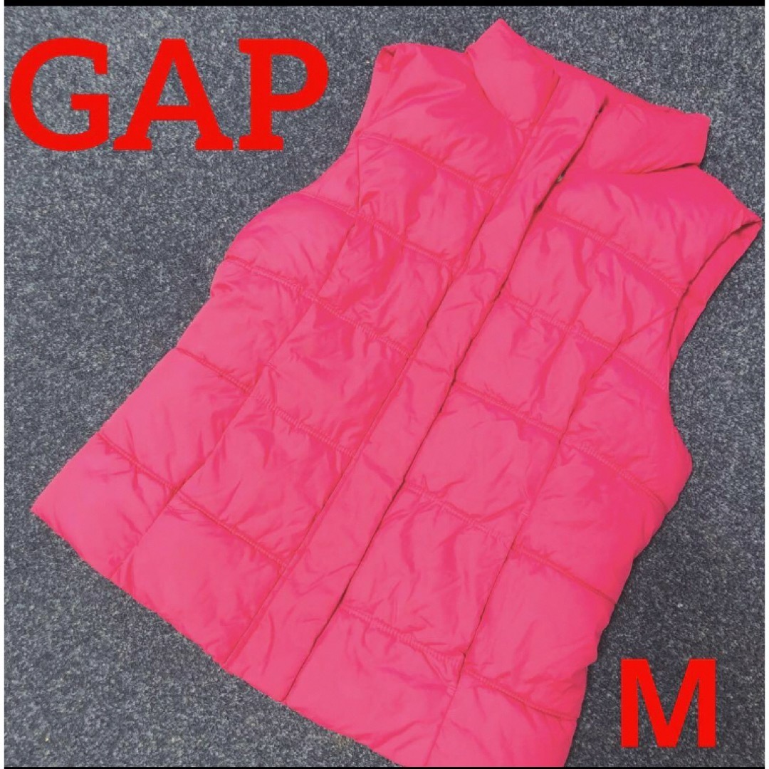 GAP(ギャップ)のGAP ギャップ　ベスト　アウター レディースのジャケット/アウター(ダウンベスト)の商品写真