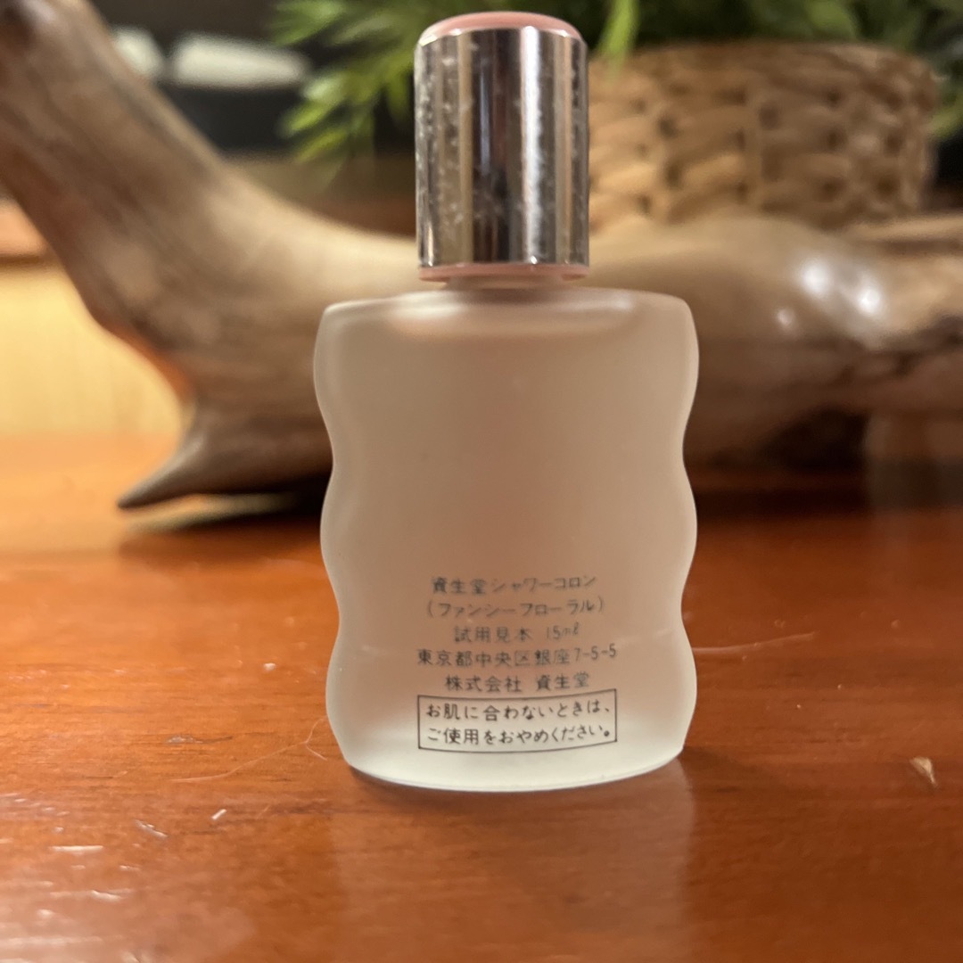 SHISEIDO (資生堂)(シセイドウ)の資生堂シャワーコロン　ファンシーフローラル15ml コスメ/美容の香水(香水(女性用))の商品写真