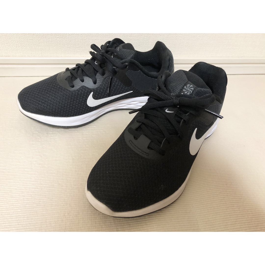 NIKE(ナイキ)の【美品】NIKE W REVOLUTION 6 NN WIDE （23.0cm） レディースの靴/シューズ(スニーカー)の商品写真