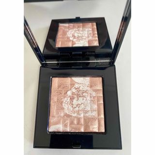 ボビイブラウン(BOBBI BROWN)のボビー ブラウン ハイライティング パウダーピンク グロウ8g(フェイスカラー)